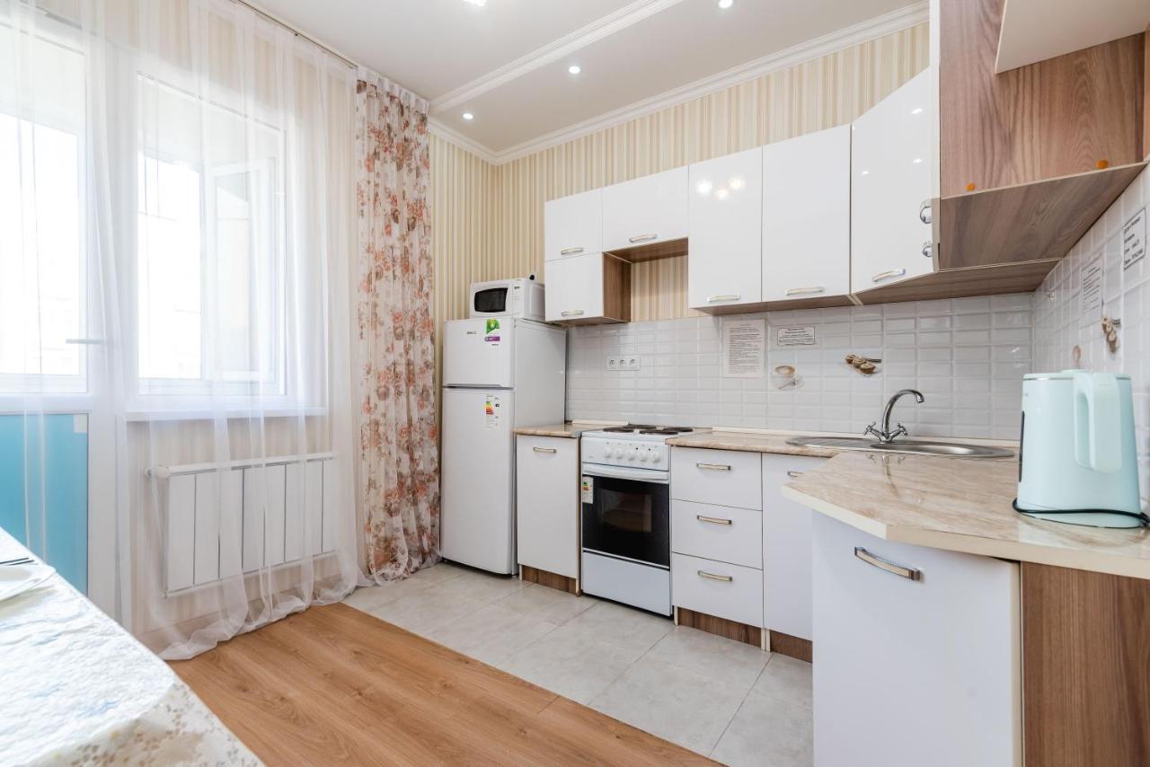 Akvarel Apartment Near Adk الماتي المظهر الخارجي الصورة