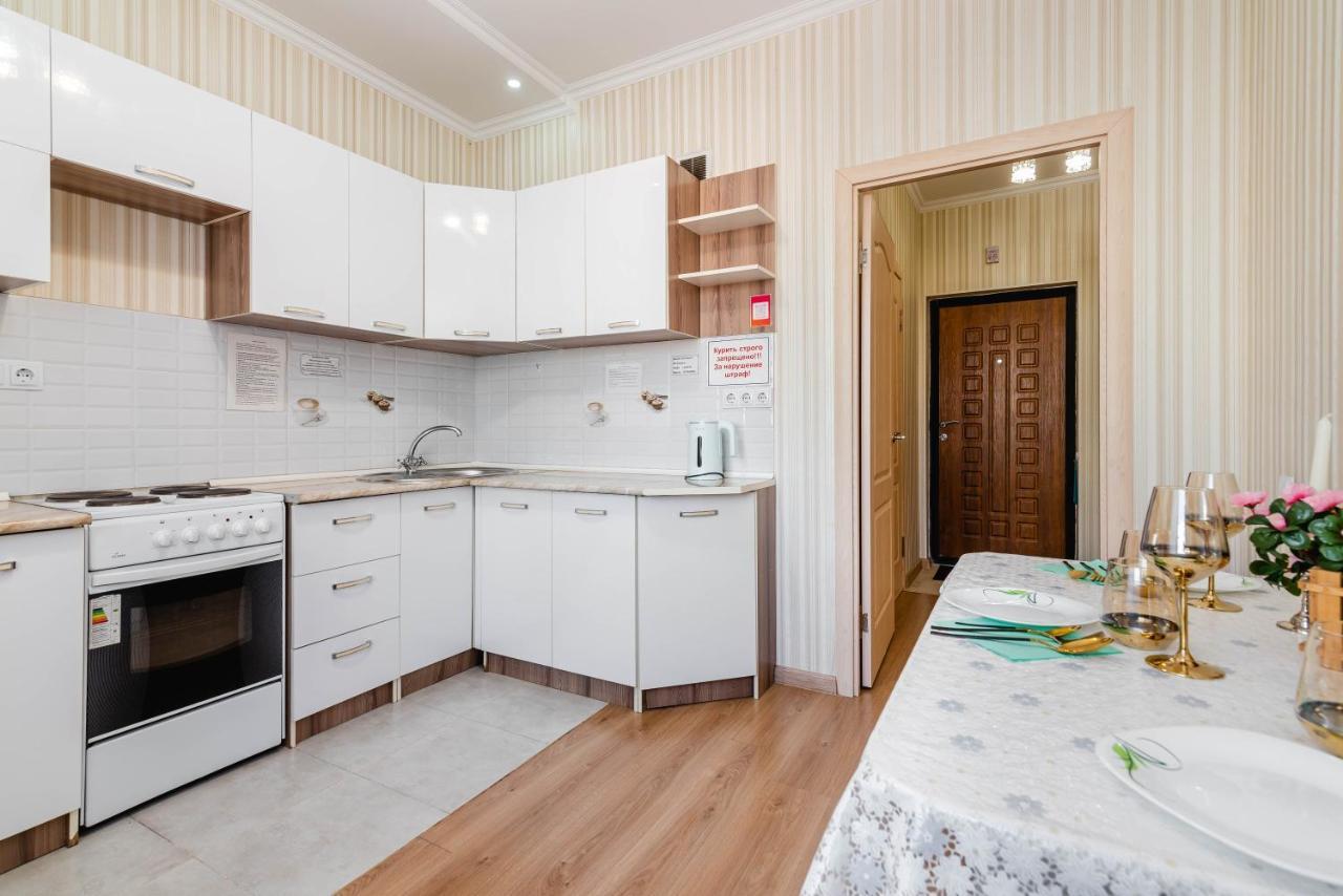 Akvarel Apartment Near Adk الماتي المظهر الخارجي الصورة